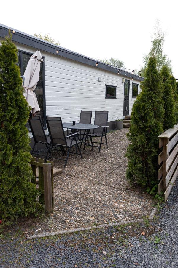 Bosrijk Chalet - Hottub - Veluwe Putten Eksteriør bilde