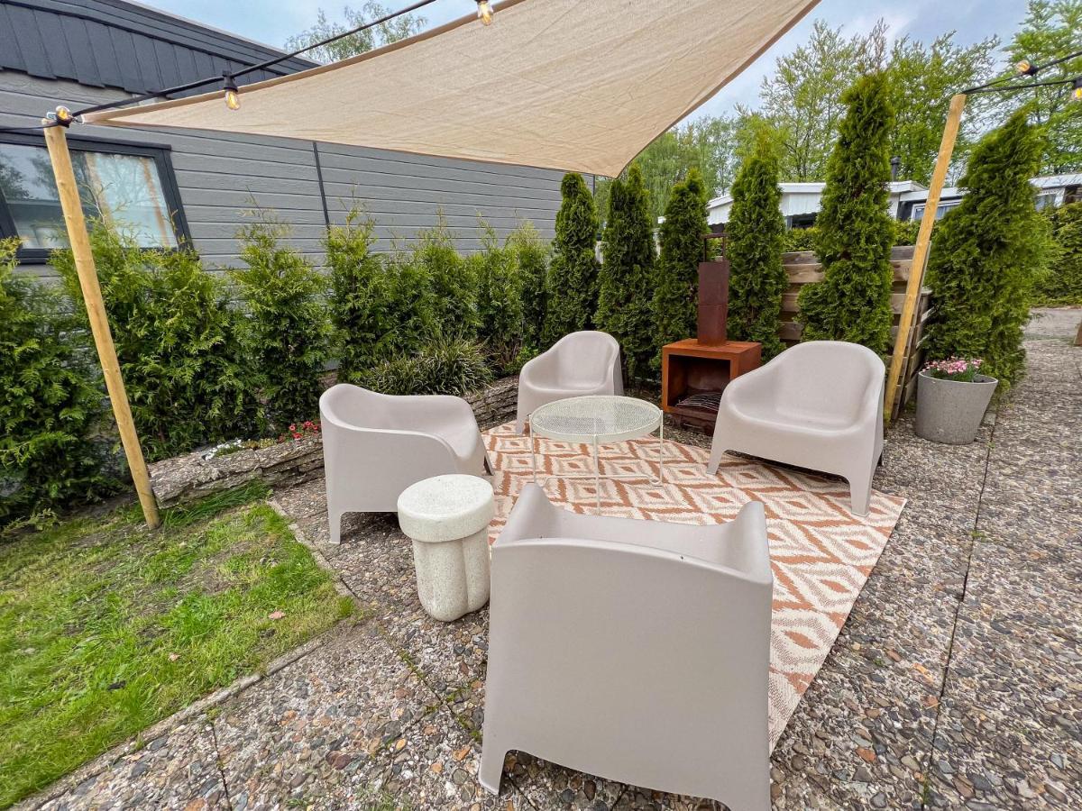 Bosrijk Chalet - Hottub - Veluwe Putten Eksteriør bilde